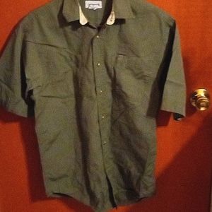 Carhartt button up shirt